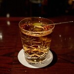 モモタ バー - ハバティーニ