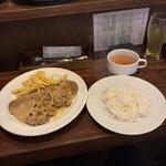オステリア ピテカントロポ - 