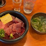 まぐろ白川 - 味噌汁がついてました