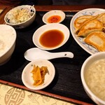 志峰飯店 - 「焼きギョウザ定食」②