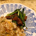 志峰飯店 - 「レバーとニラ炒め 」＆「チャーハン」②