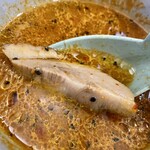 薄野 中村屋 - 「つけ麺」のつけ汁。焼豚はこちらに入ってました。