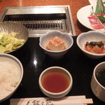 焼肉 叙々苑  燦々亭 - 切り落としカルビランチ