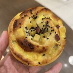 カンテボーレ - 料理写真:おさつクリームロール/220円♪