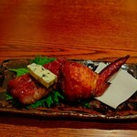 にしぶち飯店 - 豚チャーシューと手羽先