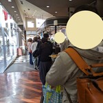 デリフランス - 長蛇の列が・・・