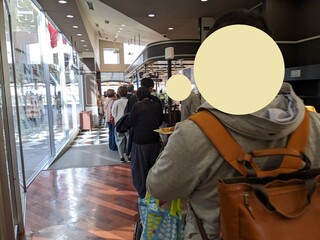 デリフランス - 長蛇の列が・・・