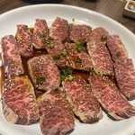 焼肉フランス人 - 半端じゃない旨さ♪