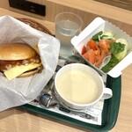 モスバーガー - 