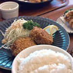 ゲンセンソザイ商店 プーレ イスウ - 料理写真:Aランチ：八丁味噌のピリ辛メンチカツ　¥1,100