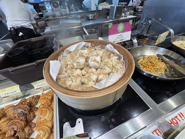 Kobe Cook World Buffet Isezaki Ten - Komagata/Buffet | Tabelog