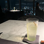 DRIFTWOOD BAR & GRILL (フェアモント東京) - 