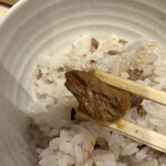 やよい軒 阪急茨木店 - 大豆ミートに繊維がある。