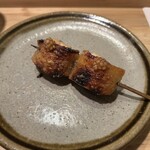 根津 焼鳥 照隅 - そり(ももの付け根)