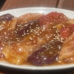 王道焼肉 豆だいふく - ホルモン盛り合わせ みそ　シロミノ、シマチョウ、レバー、タン 　