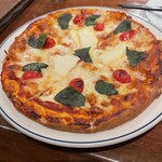 ハイボールバー　中洲1923 - ピッツァ マルゲリータ