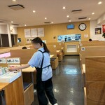 鮨べん天 - んっ 昼時なのに客が居ない