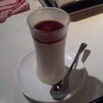 焼肉 凛 - 白ごまプリン