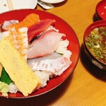 や台ずし - 海鮮丼(梅)