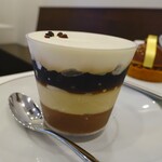 カフェ ロワイヤル