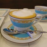 エムロード - カフェ クレーム