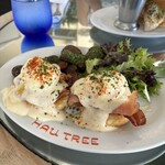 Hau Tree Lanai Restaurant - 