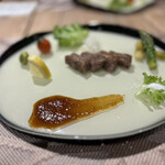 葛城 琴の庭 - 伊予牛ステーキ。もちろん歯は入りません❗️脂しっかり感じるのに後味サッパリ。