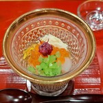 おおたに - いくら　渡り蟹と法蓮草のゼリー寄せ