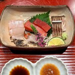 平目、本鮪のお造り、かますの昆布締め炙り