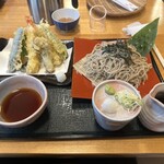 地粉そば処 みのり - 