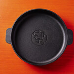 和牛すき焼き そしじ - そしじ専用特注鍋(伝統工芸·南部鉄器)