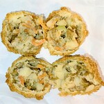 東海屋 - リニューアルした野菜コロッケ断面