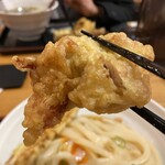 うどん居酒屋 江戸堀 - こちらもサクサクでジューシーな鶏天