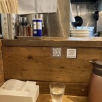 麺屋鈴春 - カウンター席