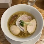 麺屋鈴春 - 味玉　塩ラーメン　¥1350