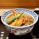 天あさ - 海老天丼 しじみの味噌汁、漬物、サラダ付き