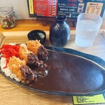 欧風ライスカレーKen's - らっきょ&福神漬けオン♪