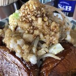 ブタキング - ヤサイ　ニンニク　アブラ普通　味カラメ