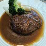 Bistro Bisque - ハンバーグランチ（1000円、税込）