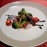 SAVOR - 若狭鹿のハムと季節野菜のサラダ