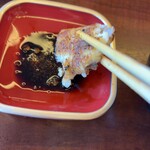 博多名代 吉塚うなぎ屋 - ワサビ醤油に漬けても♫