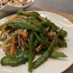 金の餃子酒場 - チンジャオロースー