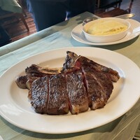 37 Steakhouse & Bar - 