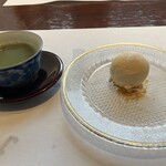 小石川 中勢以 - 