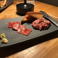 カルネジーオ イースト - 