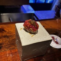 初音鮨 - マグロたたき&いぶりがっこ