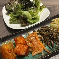 近江うし焼肉 にくTATSU 日本橋室町店 - 