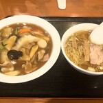 うまいっしょ　 - 中華飯＆半らーめんセット