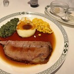 ロウリーズ・ザ・プライムリブ 大阪 - 付け合わせも◎