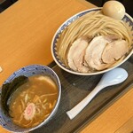 次念序 - 特製つけめん(特盛)別角度から